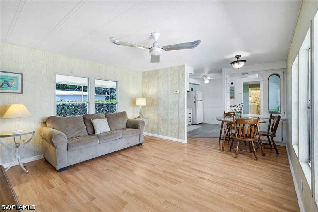 2 Bed ManufacturedHome for Sale in Bonita Springs, photo 6