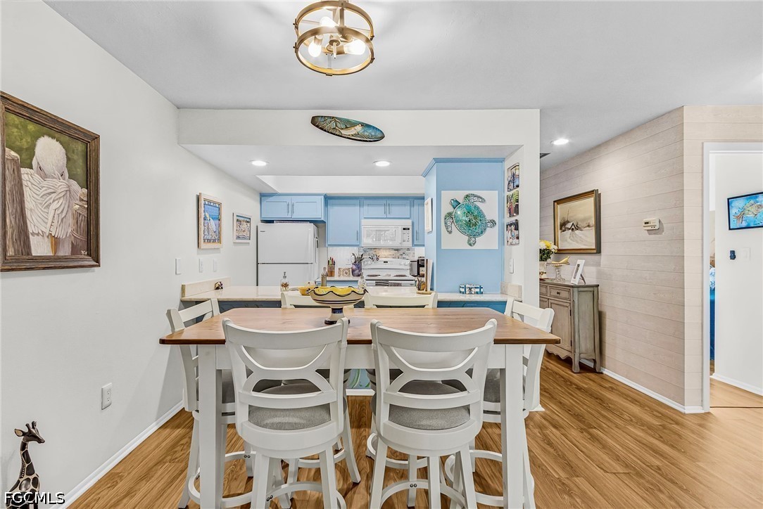 2 Bed Waterfront Home for Sale in Bokeelia, photo 6