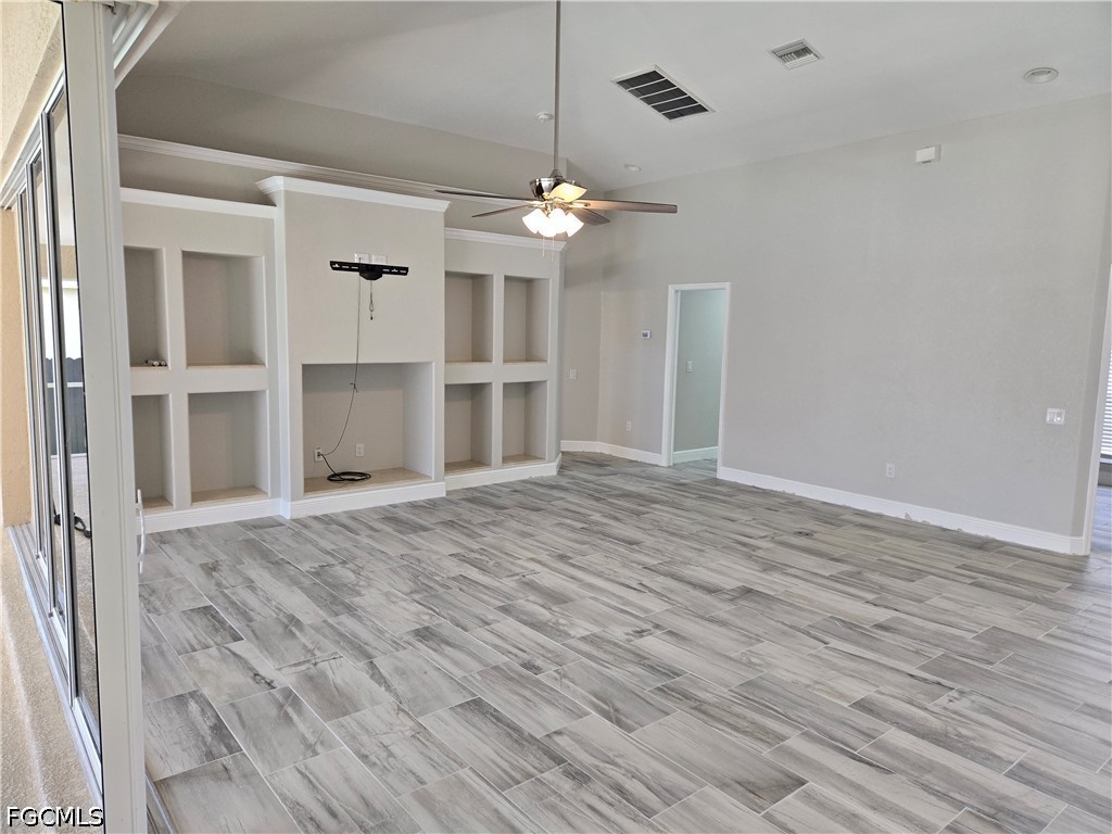 3 Bed Pool Home for Sale in Cape Coral, photo 6