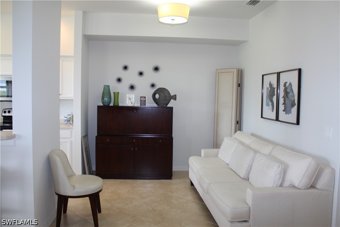 2 Bed Waterfront Home for Sale in Heritage Bay, photo 6
