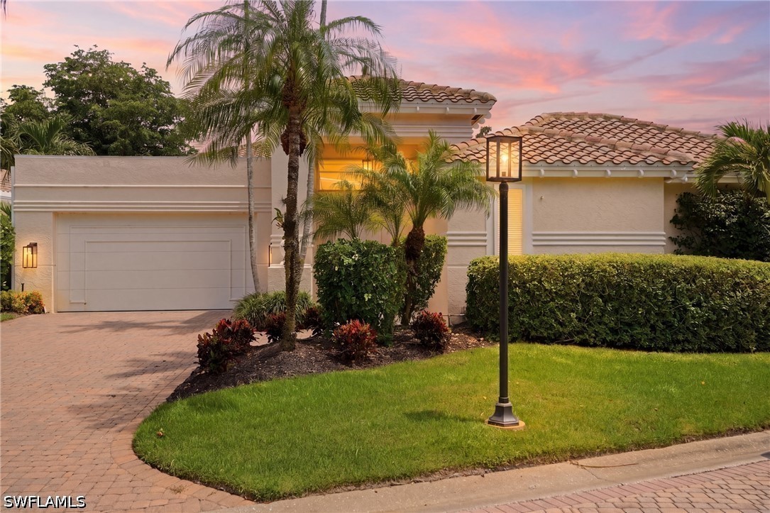 3 Bed Pool Home for Sale in Naples, photo 6