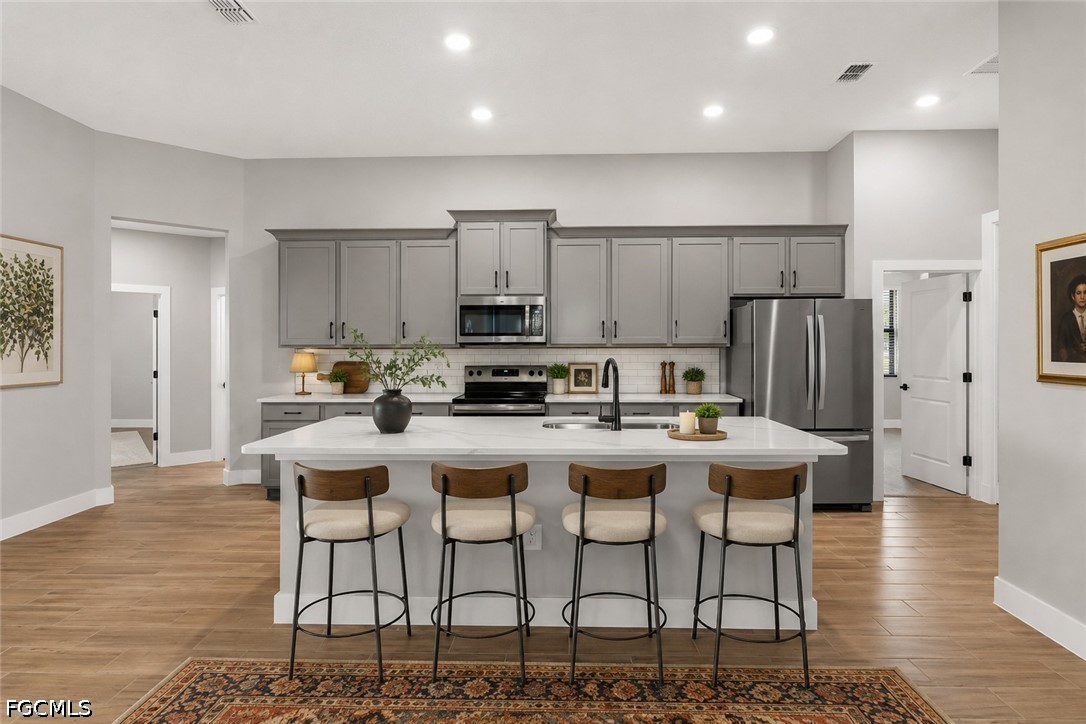 4 Bed SingleFamilyResidence for Sale in Cape Coral, photo 6