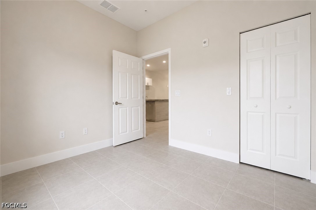 2 Bed Condominium for Sale in Cape Coral, photo 6