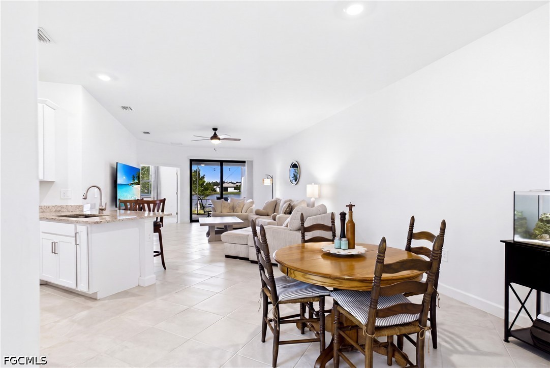 2 Bed Waterfront Home for Sale in Timber Creek, photo 6