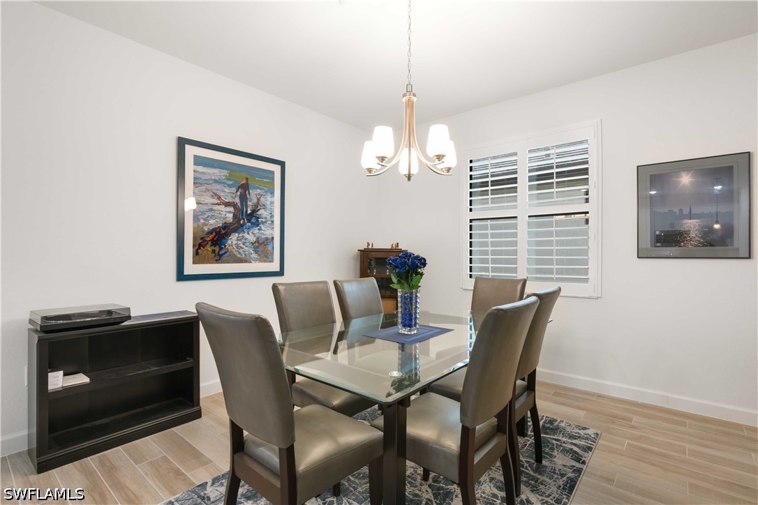 4 Bed Pool Home for Sale in Naples, photo 6
