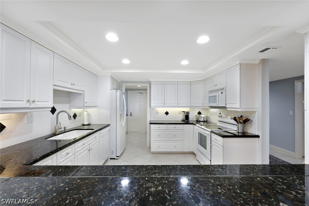 2 Bed Condominium for Sale in Dorchester, photo 6
