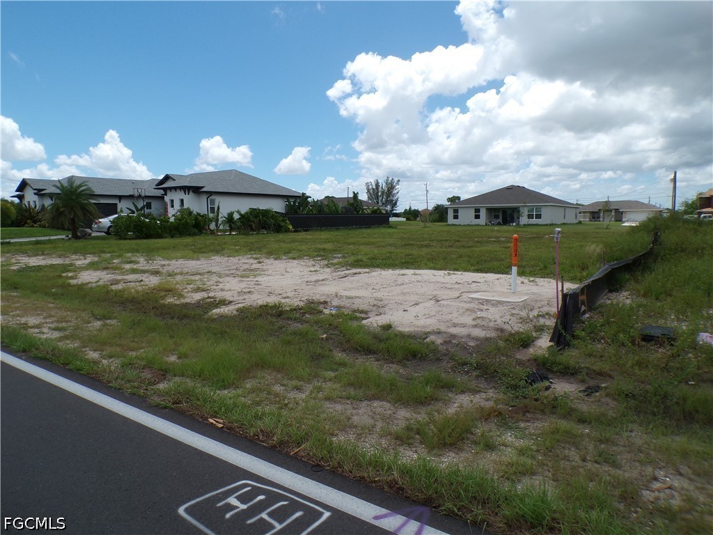 Residential for Sale in Cape Coral, photo 6