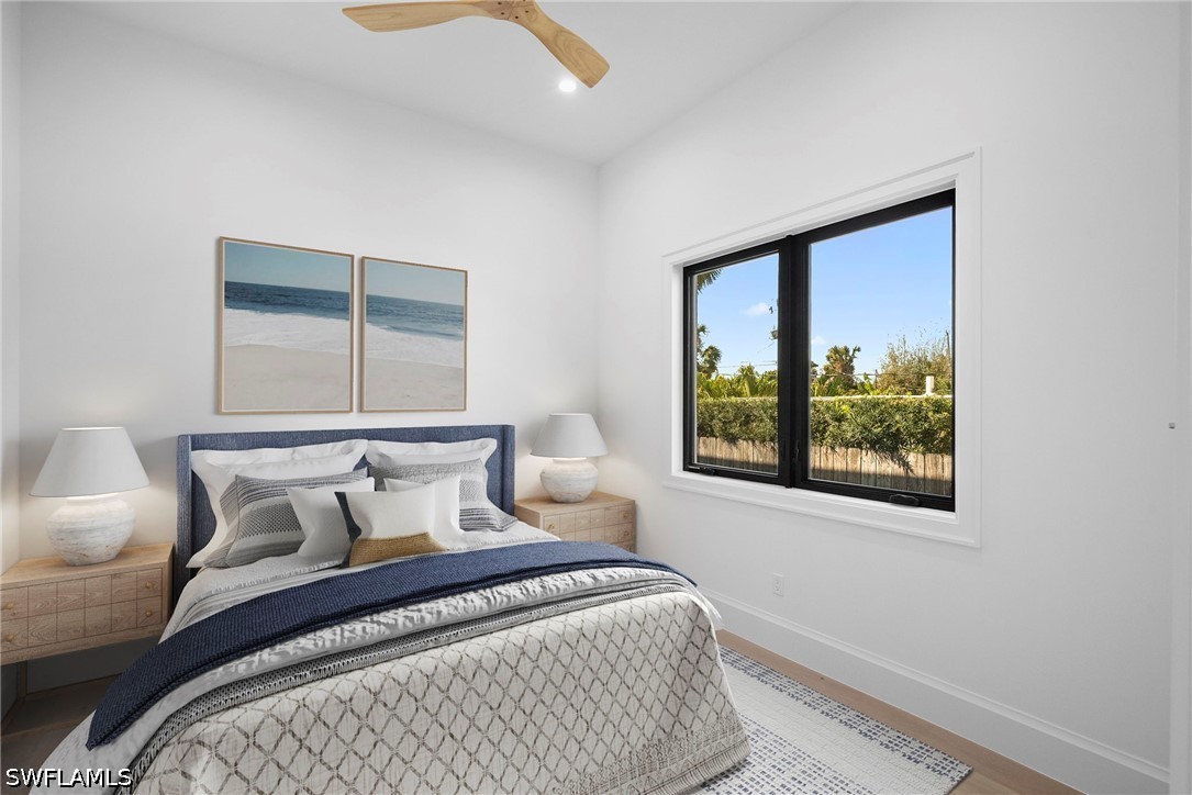 4 Bed Pool Home for Sale in Naples Park, photo 6