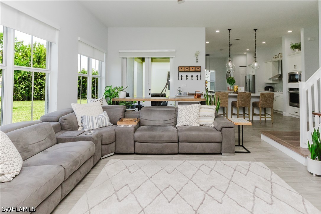 5 Bed Waterfront Home for Sale in Maple Ridge, photo 6
