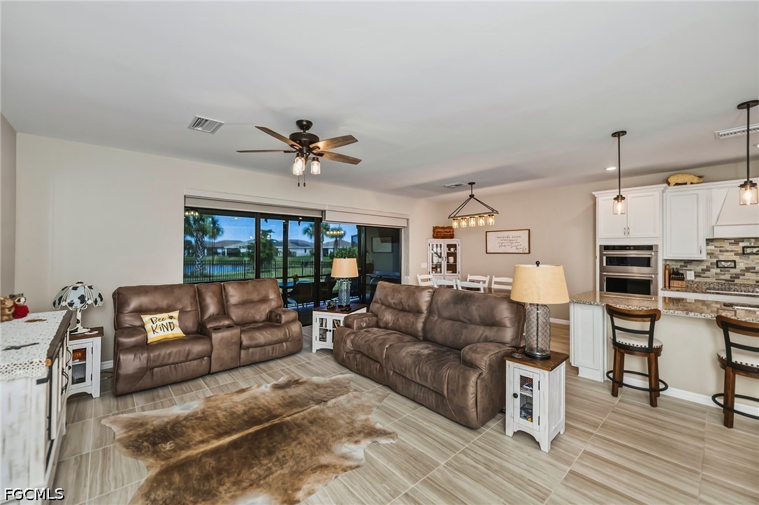 5 Bed Waterfront Home for Sale in Alva, photo 6