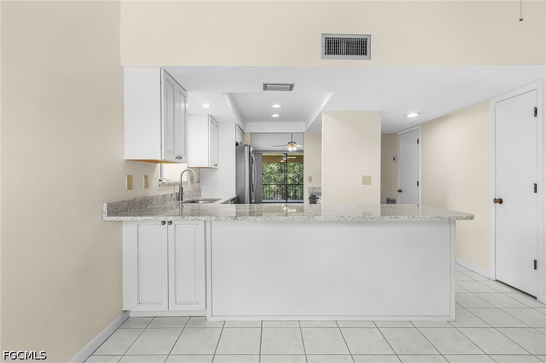 2 Bed Waterfront Home for Sale in Fort Myers, photo 6