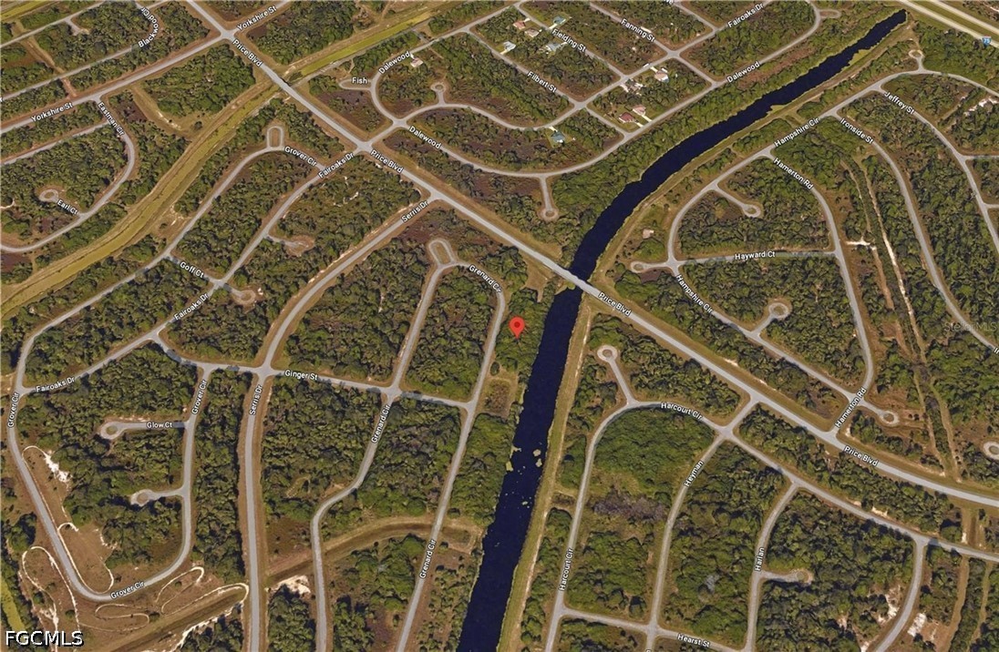 Waterfront Home for Sale in North Port, photo 6