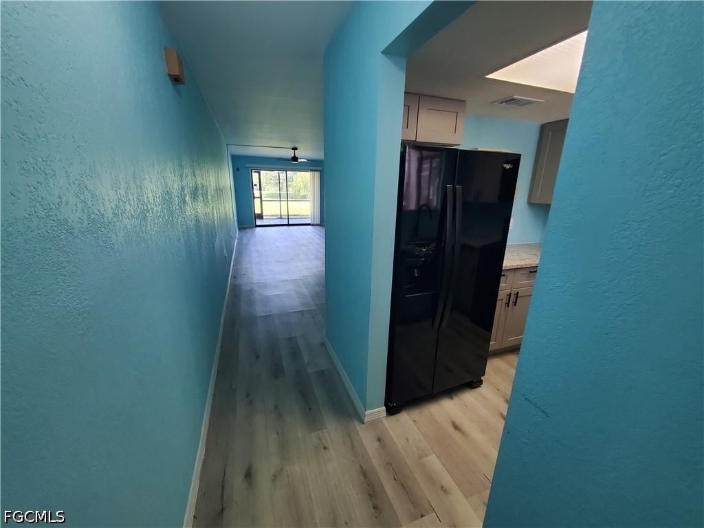 2 Bed Condominium for Sale in North Fort Myers, photo 6