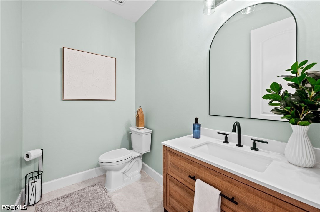 4 Bed Pool Home for Sale in Westbrook, photo 6