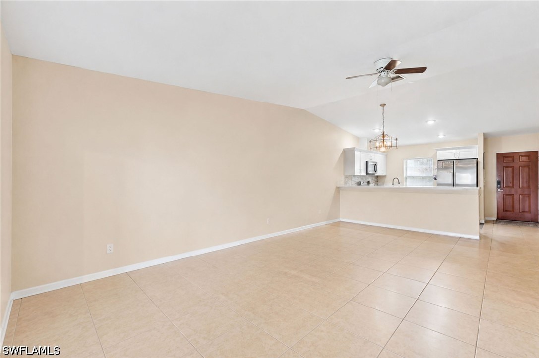 6 Bed Duplex for Sale in Cape Coral, photo 6