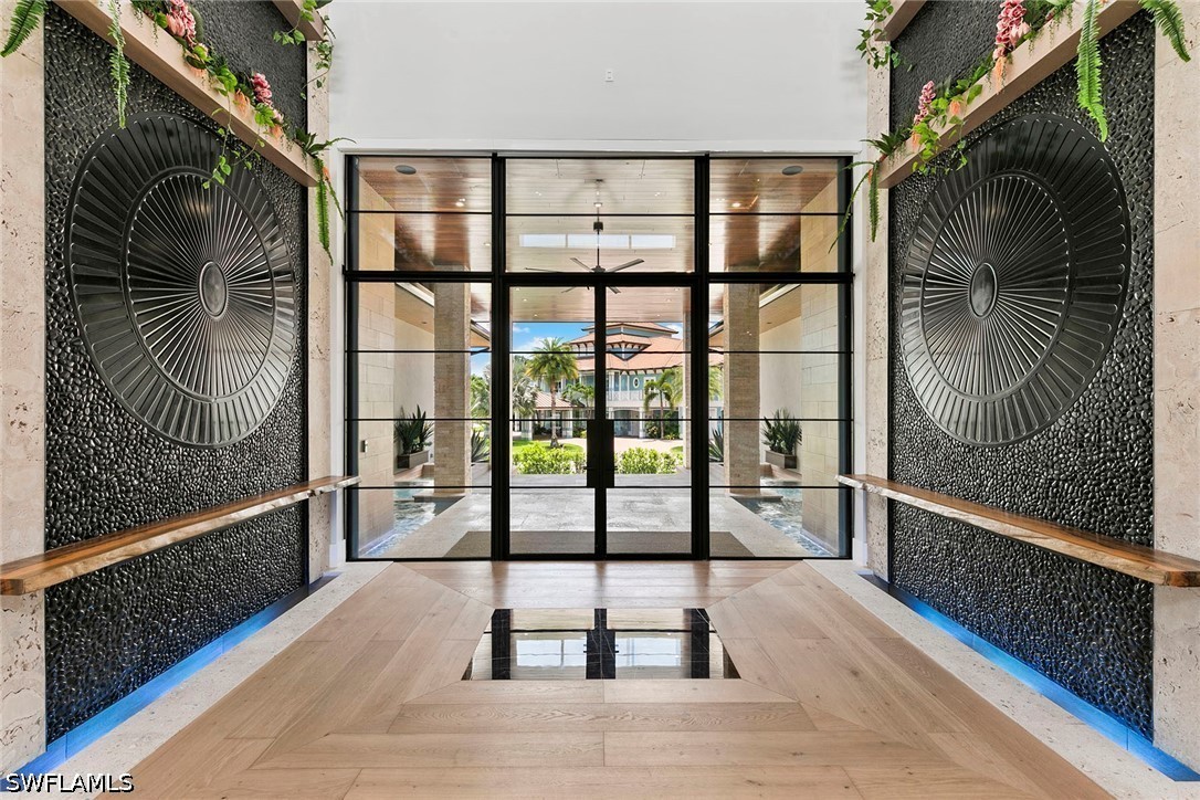 6 Bed Pool Home for Sale in Marco Island, photo 6