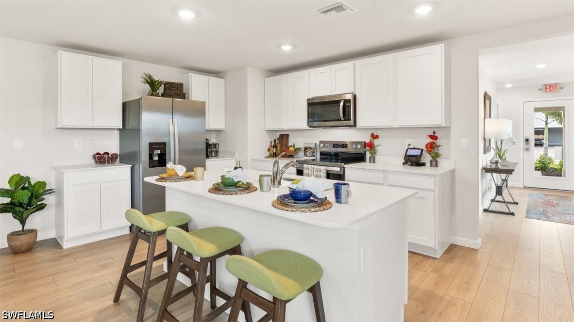 3 Bed SingleFamilyResidence for Sale in Bentley Crossing, photo 6