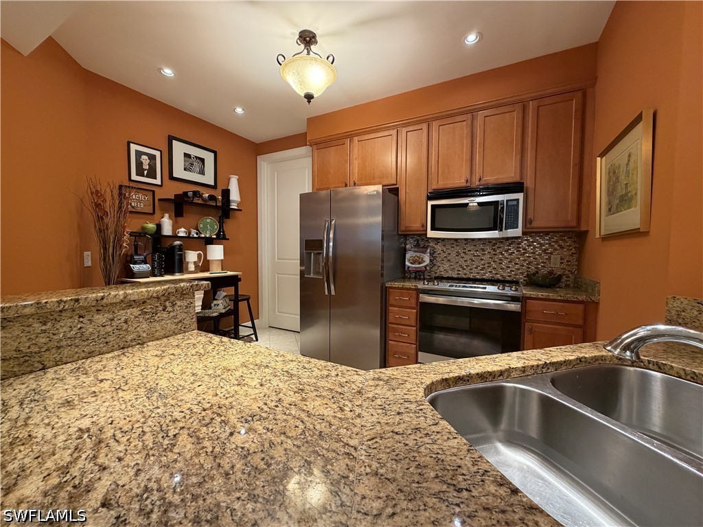 2 Bed Condominium for Sale in The Residence, photo 6