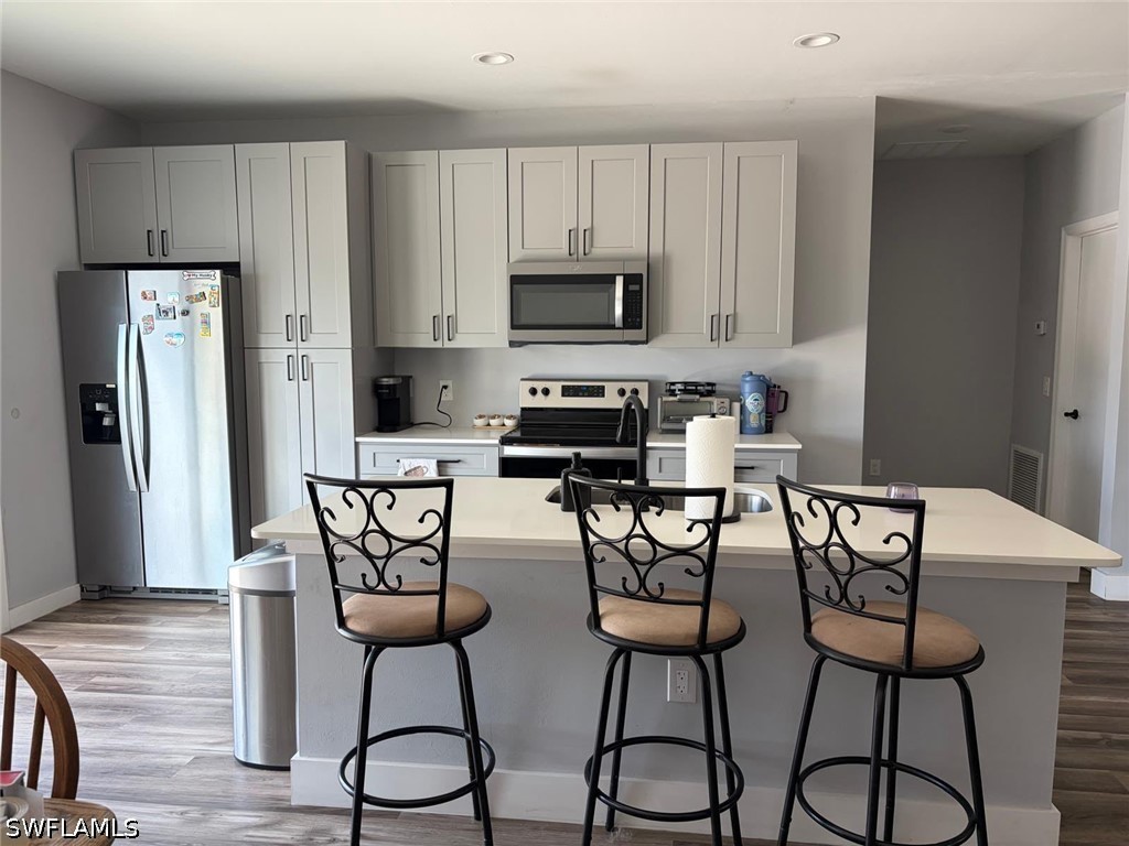 3 Bed SingleFamilyResidence for Sale in Lehigh Acres, photo 6