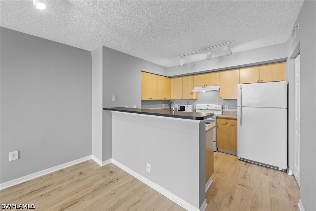 2 Bed Waterfront Home for Sale in Sanctuary, photo 6