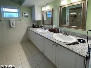 2 Bed Condominium for Sale in Naples, photo 6