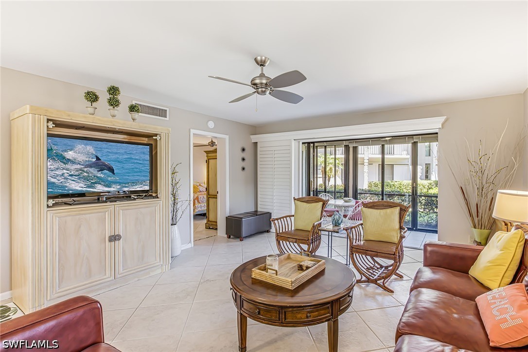 2 Bed Waterfront Home for Sale in Palm Isle, photo 6