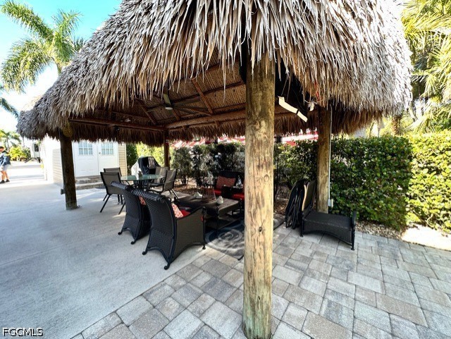 Residential for Sale in Fort Myers, photo 6