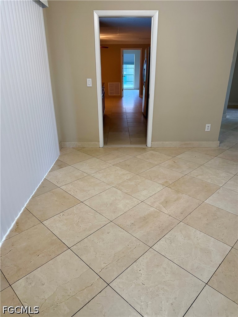 4 Bed Pool Home for Sale in Lakewood, photo 6