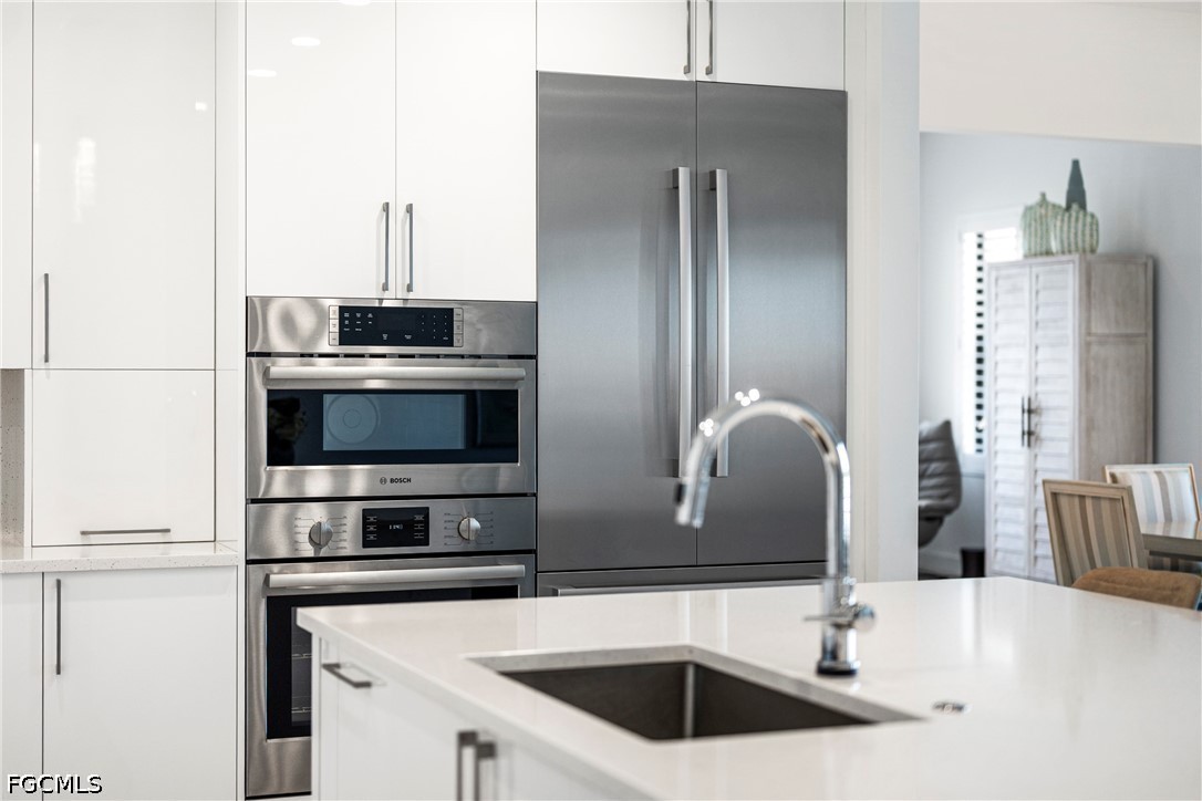 3 Bed Condominium for Sale in Naples, photo 6