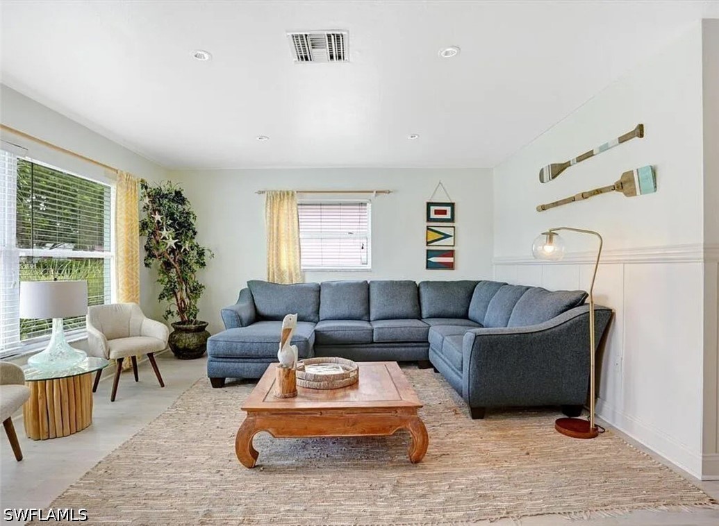 3 Bed Pool Home for Sale in Naples Park, photo 6