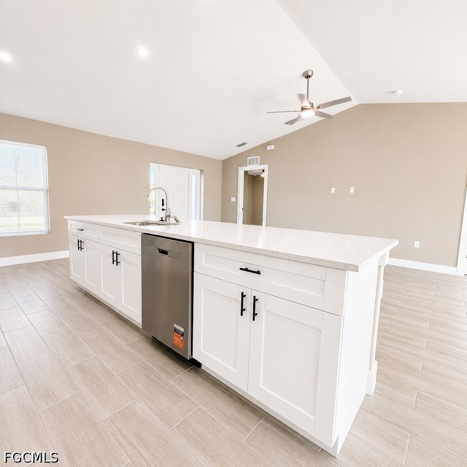 4 Bed Waterfront Home for Sale in Cape Coral, photo 6