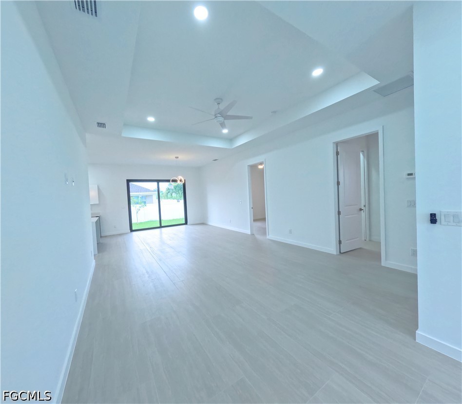 4 Bed SingleFamilyResidence for Sale in Cape Coral, photo 6