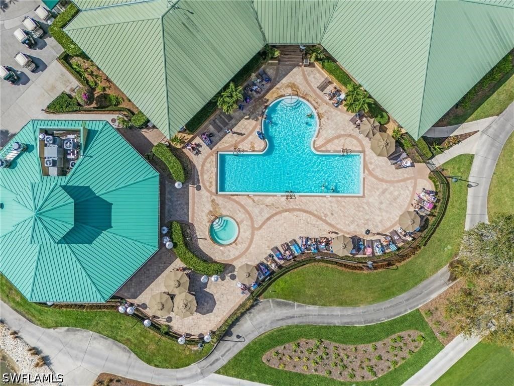 3 Bed Condominium for Sale in Naples, photo 6