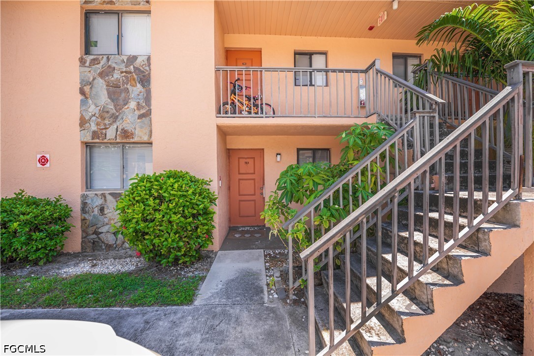 2 Bed Condominium for Sale in Fort Myers, photo 6