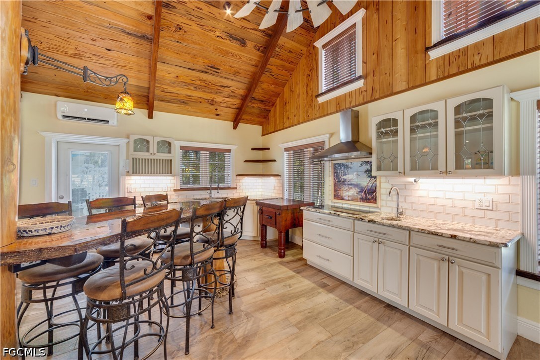 4 Bed Pool Home for Sale in Not Applicable, photo 6
