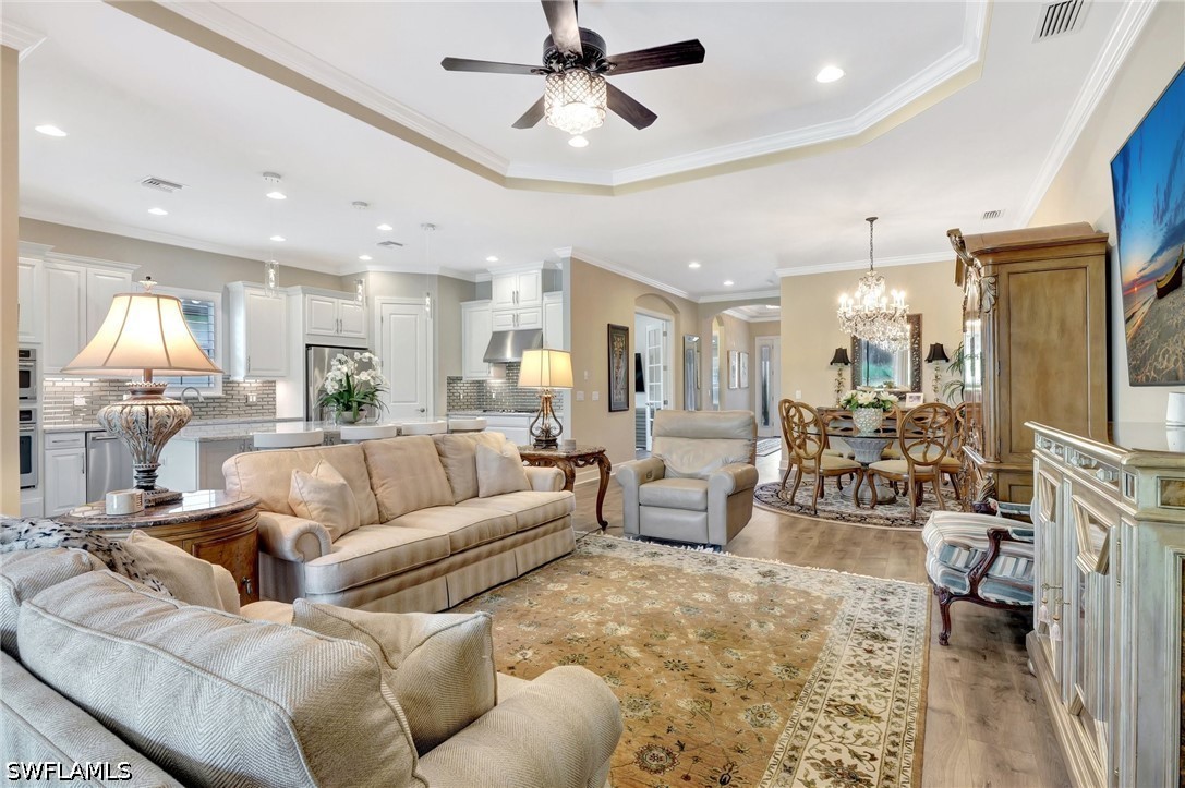 3 Bed Pool Home for Sale in Naples, photo 6