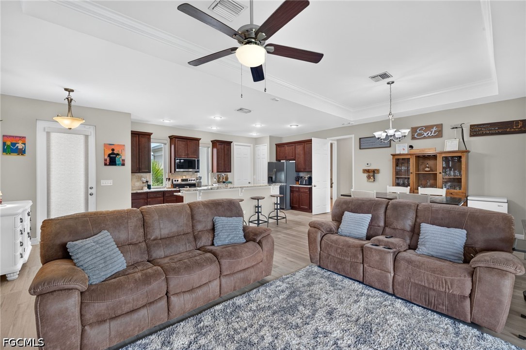 3 Bed SingleFamilyResidence for Sale in Cape Coral, photo 6