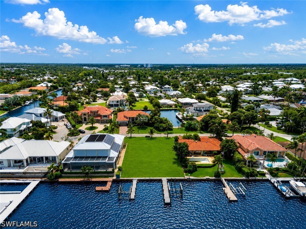 4 Bed Pool Home for Sale in Royal Harbor, photo 6