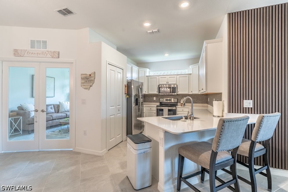 2 Bed Waterfront Home for Sale in Naples, photo 6