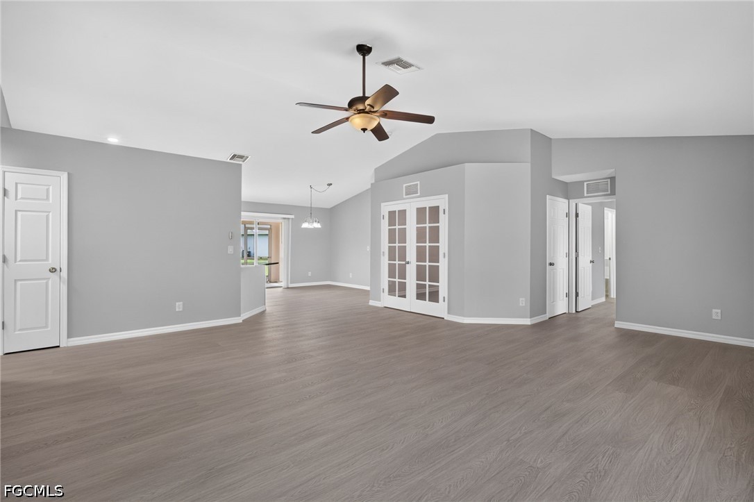 3 Bed SingleFamilyResidence for Sale in Lehigh Acres, photo 6