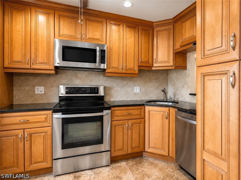 2 Bed Condominium for Sale in Catalina, photo 6