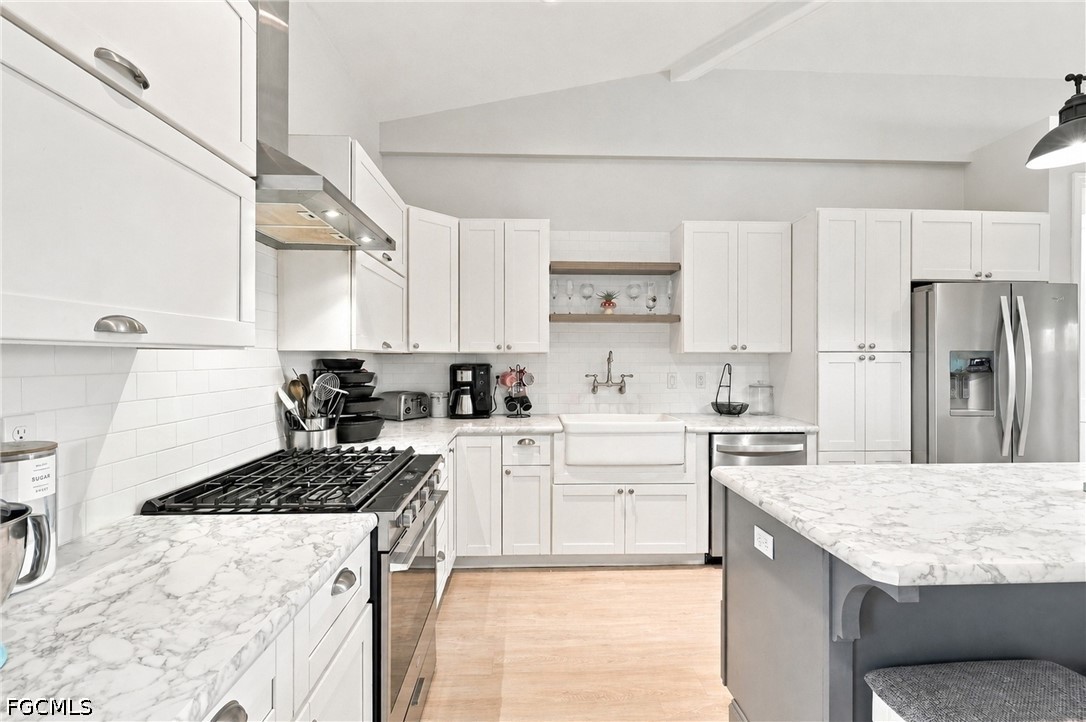 2 Bed Pool Home for Sale in St James City, photo 6