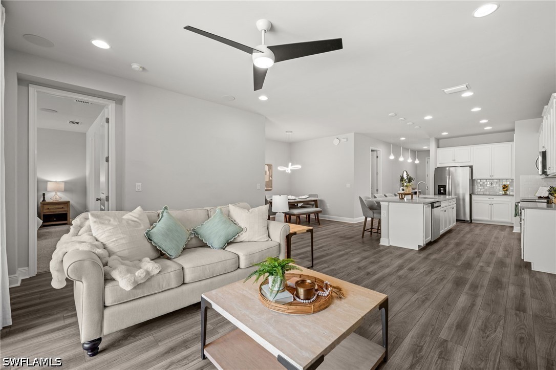4 Bed SingleFamilyResidence for Sale in Naples, photo 6