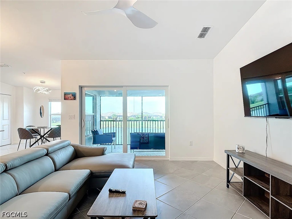 2 Bed Condominium for Sale in Babcock National, photo 6