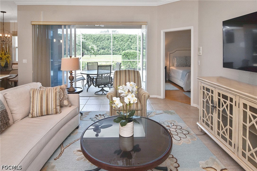 2 Bed Waterfront Home for Sale in Lakemont, photo 6