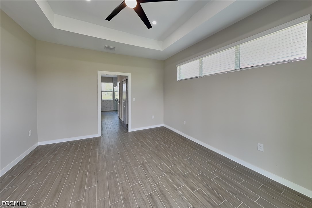4 Bed SingleFamilyResidence for Sale in Punta Gorda, photo 6