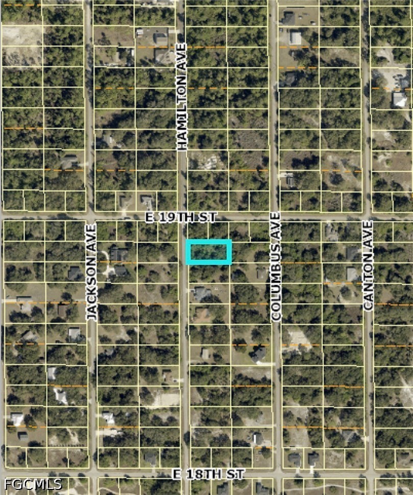 Residential for Sale in Lehigh Acres, photo 6