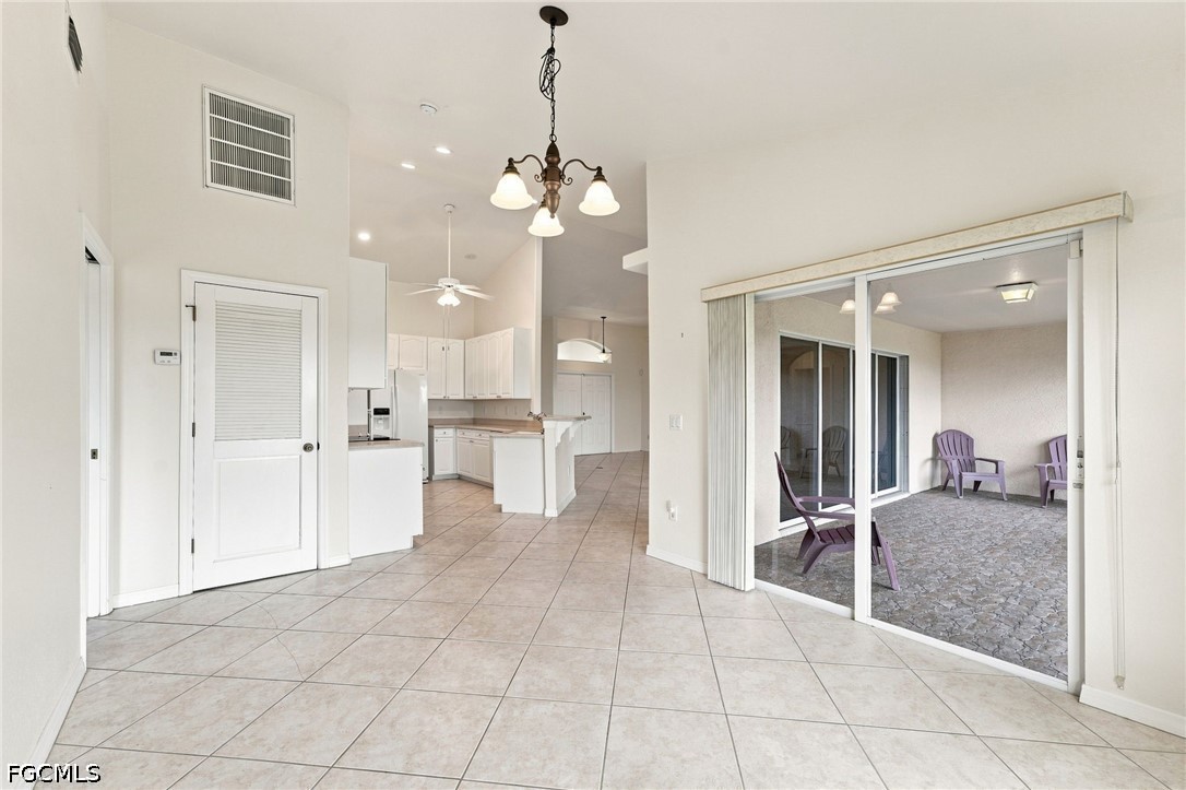 3 Bed SingleFamilyResidence for Sale in Cape Coral, photo 6