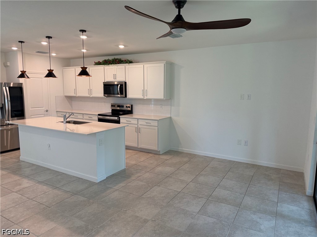 3 Bed Townhouse for Sale in Cape Coral, photo 6