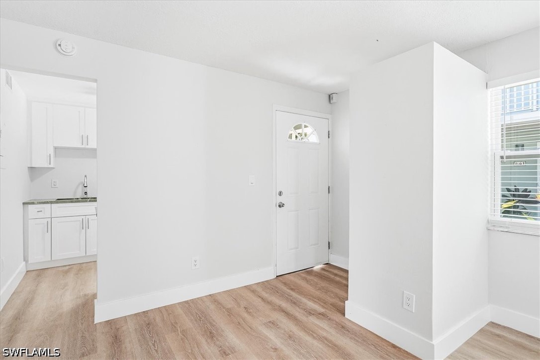 2 Bed Condominium for Sale in Everglades Club, photo 6